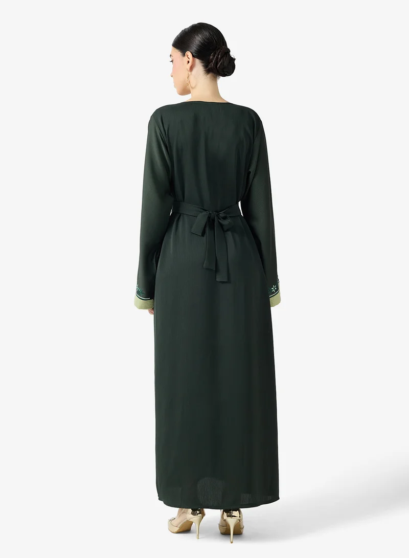 hayas closet Embroidered Belted Jalabiya